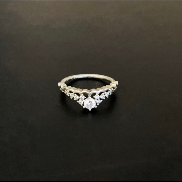 PANDORA Tiara Wishbone Ring - Picture 1 of 3